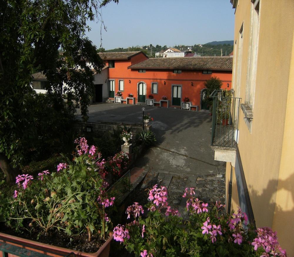 Baglio Delle Rose Bed & Breakfast Джаре Екстериор снимка