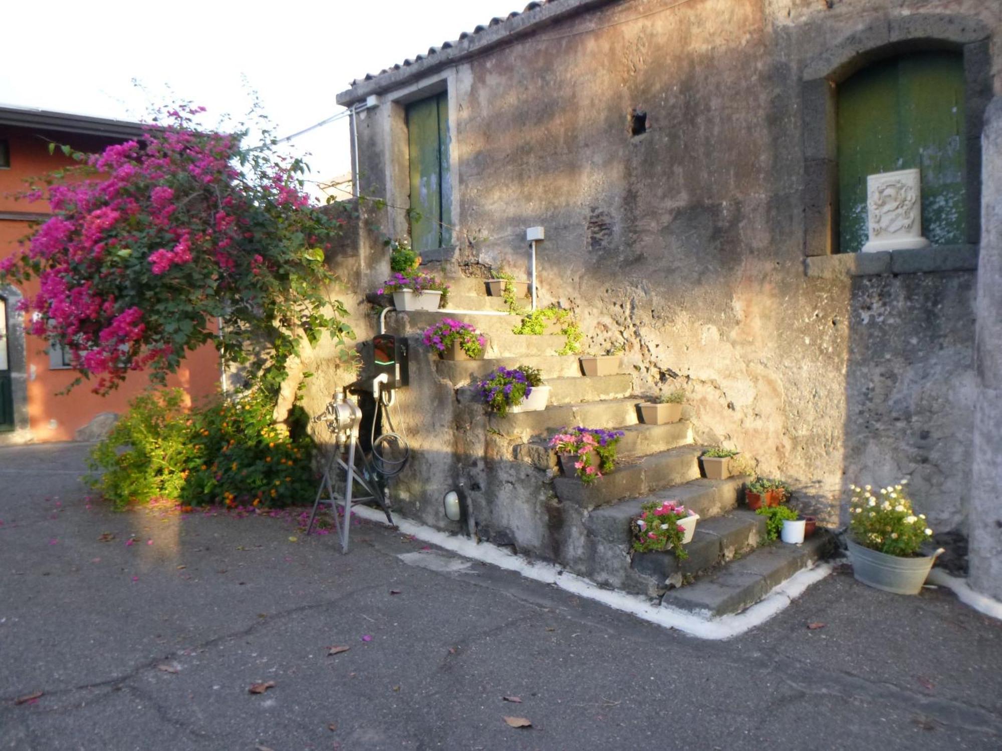 Baglio Delle Rose Bed & Breakfast Джаре Екстериор снимка