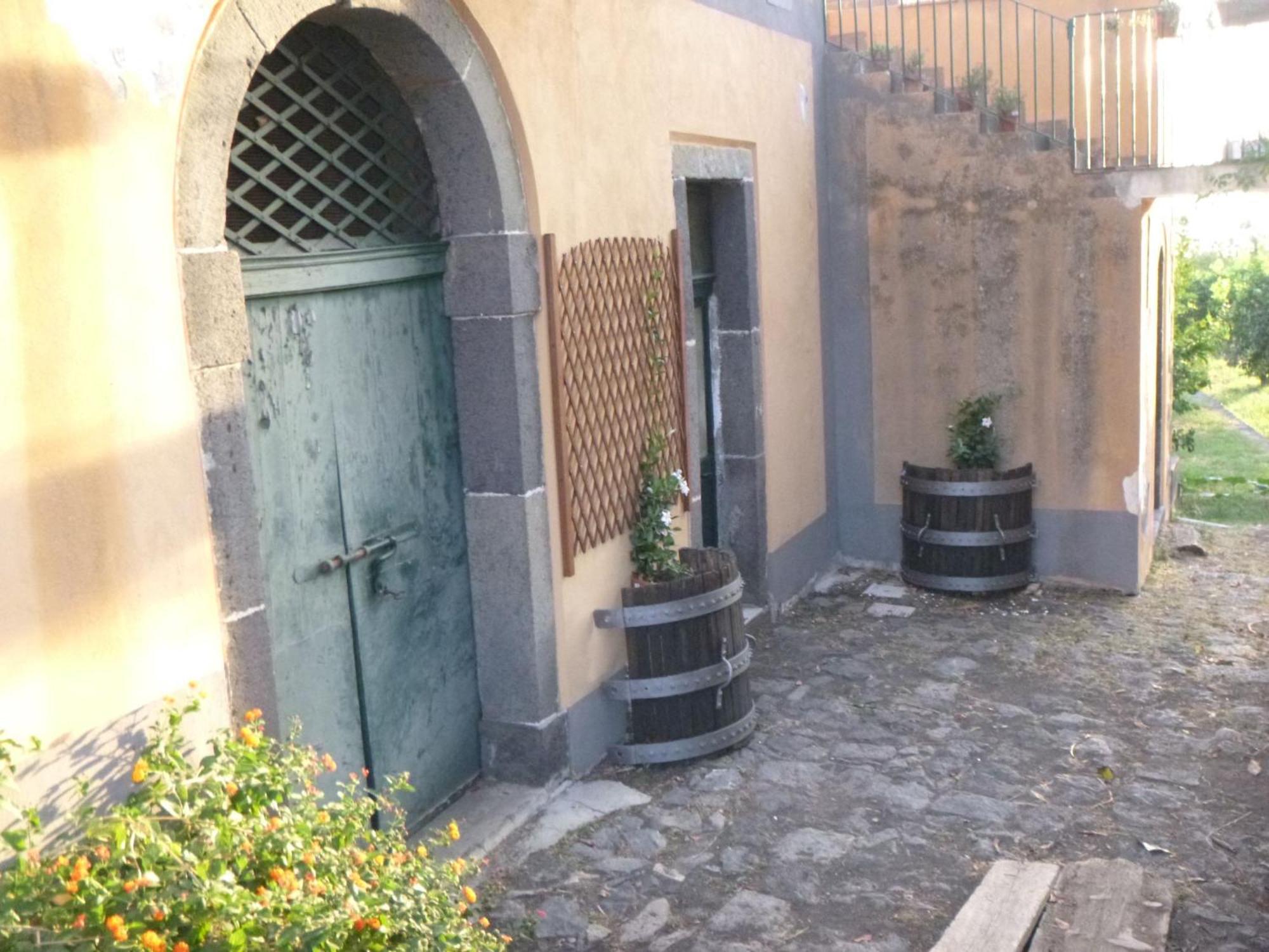 Baglio Delle Rose Bed & Breakfast Джаре Екстериор снимка