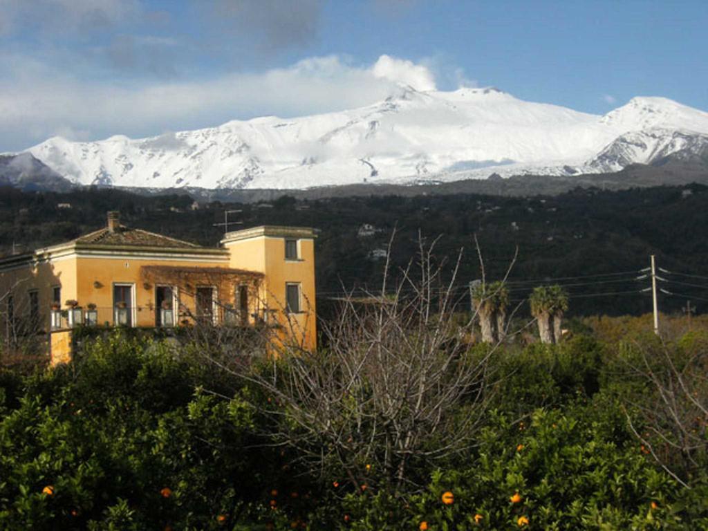 Baglio Delle Rose Bed & Breakfast Джаре Екстериор снимка