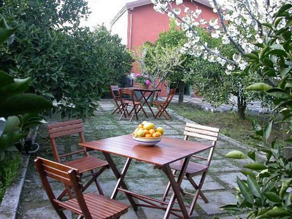 Baglio Delle Rose Bed & Breakfast Джаре Екстериор снимка